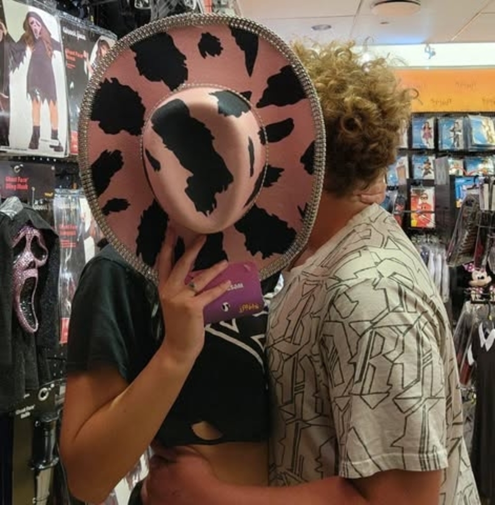 Meet your Posher, Sway